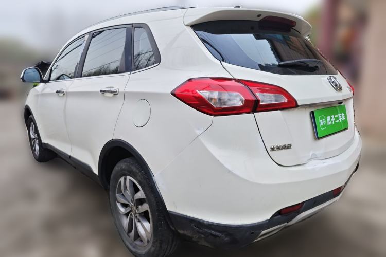 Used BAIC Weiwang S50 2016 1.5T CVT Joyful Elite Edition
