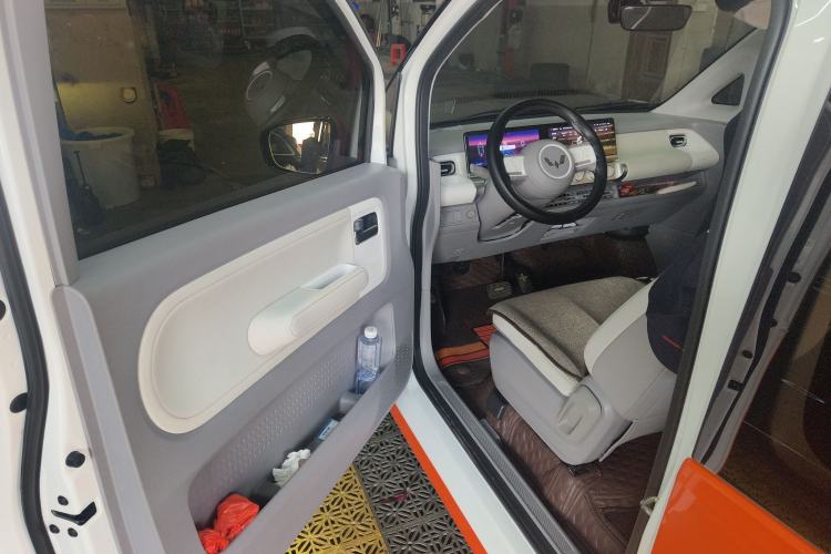 Used Wuling Air ev 2023 - Four Seats - Advanced Edition