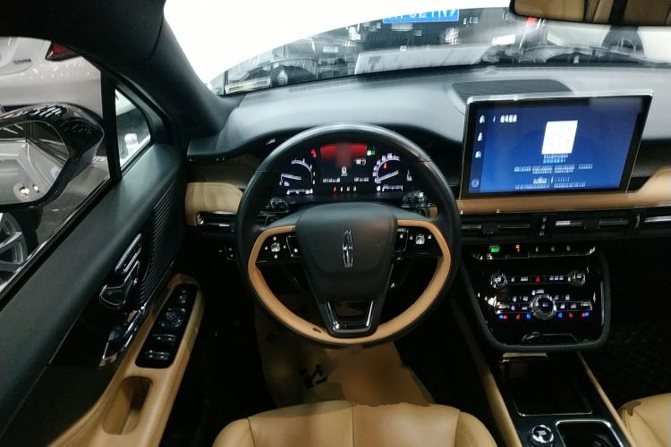 Used Lincoln Corsair 2020 2.0T Two-Wheel Drive Luxury Edition
