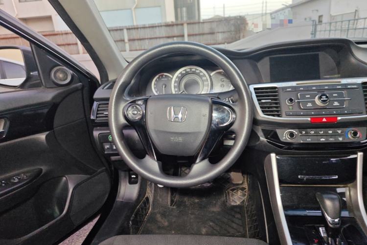 Used Honda Accord 2016 2.0L Comfort Edition Steering Wheel