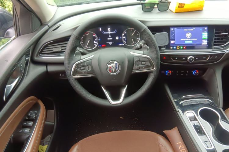 Used Buick Regal 2020 552T Luxury Version Steering Wheel