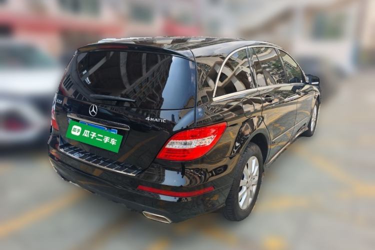 Used Mercedes-Benz R-Class 2017 R 320 4MATIC Business Edition Prestige Model