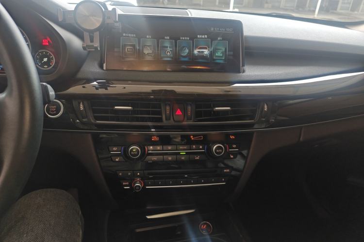 Used BMW X5 2017 xDrive28i
