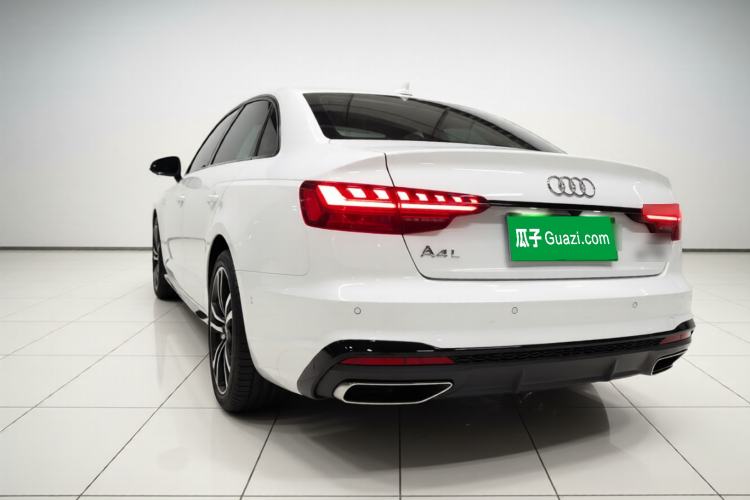 Used Audi A4L 2022 40 TFSI Luxury Dynamic Model

