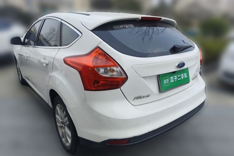 Used Ford Focus 2012 Hatchback 1.6L Manual Comfort Model
