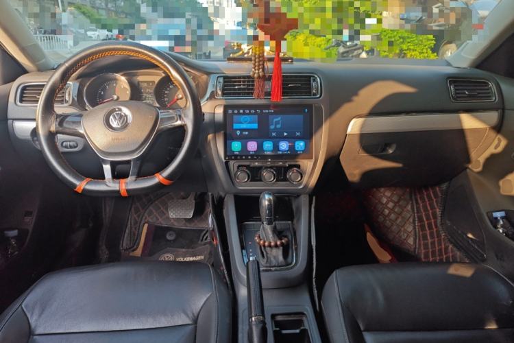 Used Volkswagen Sagitar 2015 1.6L Automatic Comfort Model