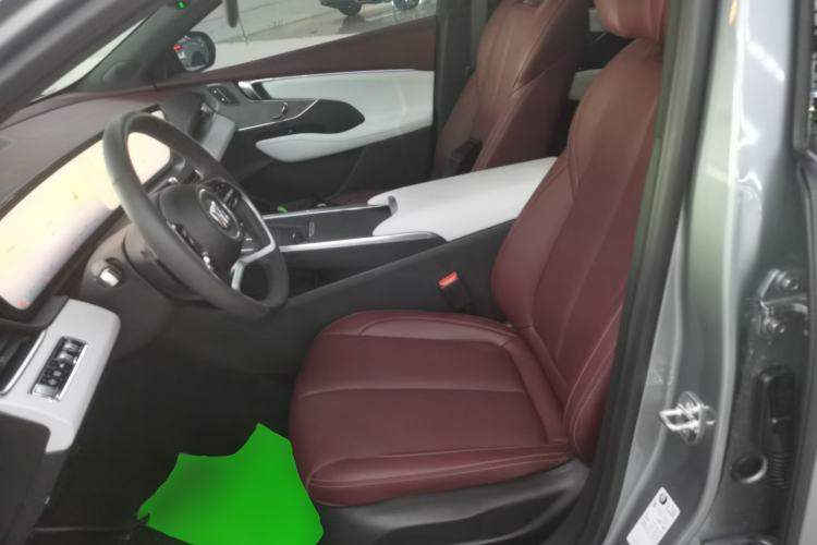 Used Buick LaCrosse 2025 28T Platinum Edition
