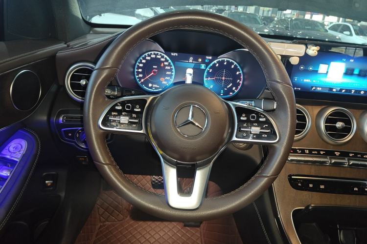 Used Mercedes-Benz GLC 2021 GLC 260 L 4MATIC Luxury Model Steering Wheel