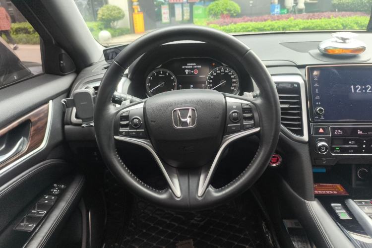 Used Honda UR-V 2017 370TURBO 2WD Prestige Edition China V Steering Wheel