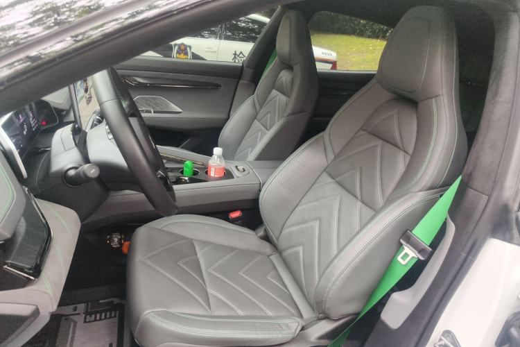 Used Zeekr 001 2023 WE Edition 100 kWh
