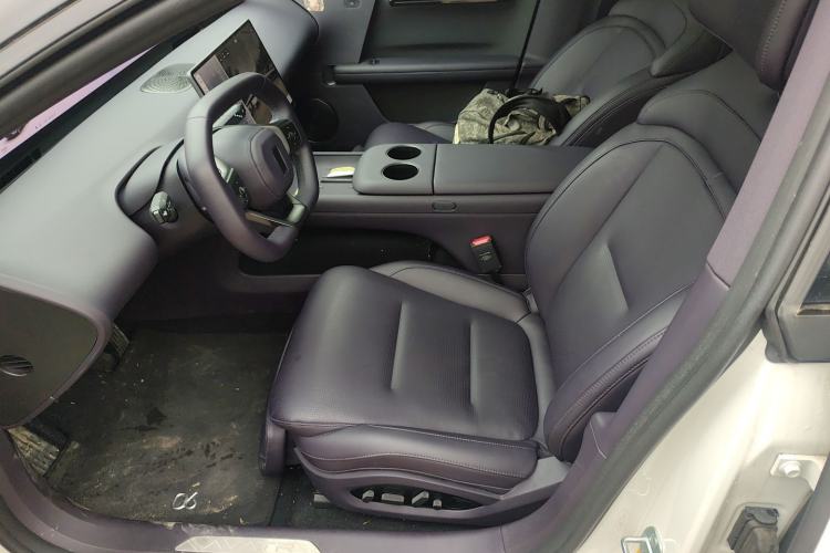 Used Avatr 06  Left Front Seat