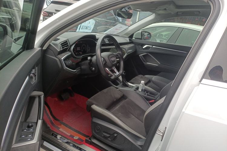 Used Audi Q3 2019 40 TFSI quattro Fashion Dynamic Model