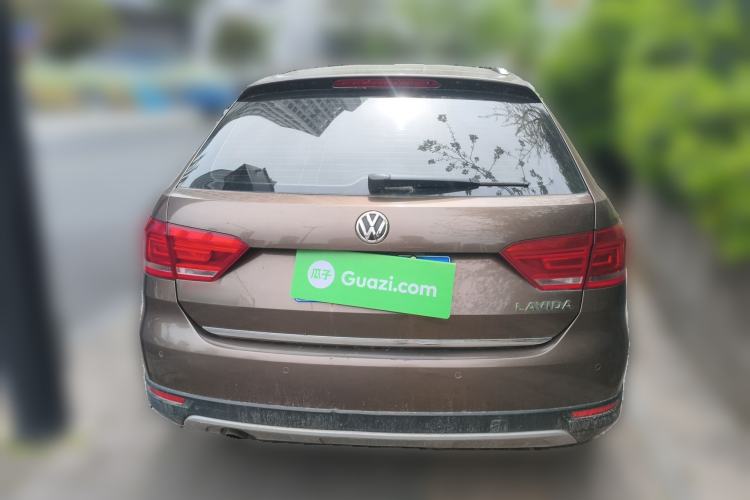 Used Volkswagen Cross Lavida 2014 1.6L Automatic Rear