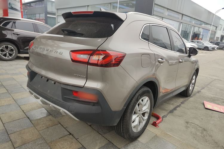 Used BORGWARD BX5 2017 20TGDI Automatic Two-Wheel Drive Pioneer Edition
