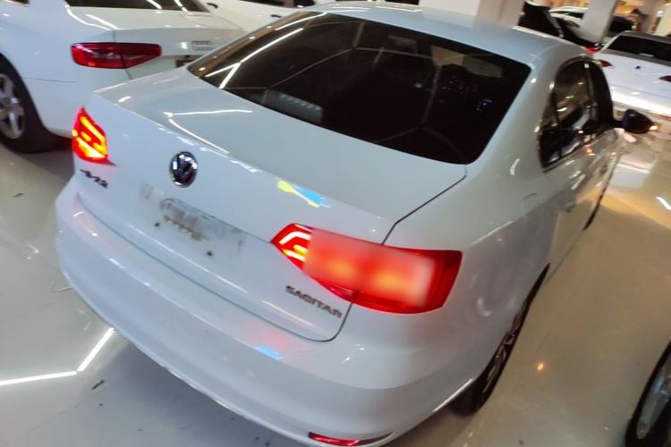 Used Volkswagen Sagitar 2017 1.6L Automatic Comfort Model Rear Right 45 Deg