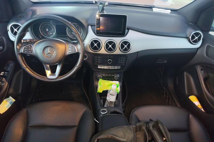 Used Mercedes-Benz B-Class 2015 B 200 Fashion Model
