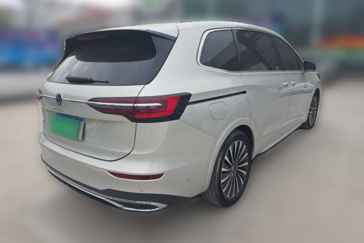 Used Volkswagen Viloran 2020 380TSI Prestige Edition Rear Right 45 Deg