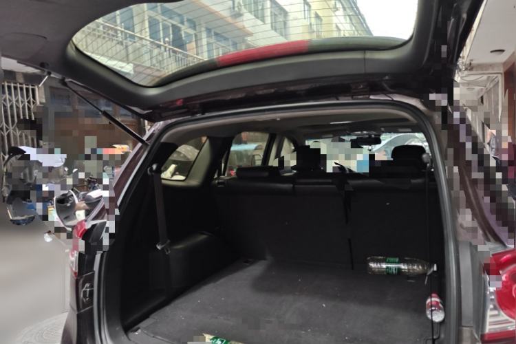 Used Hyundai Santa Fe Classic 2011 2.4 Comfort Edition 7-Seater Two-Wheel Drive