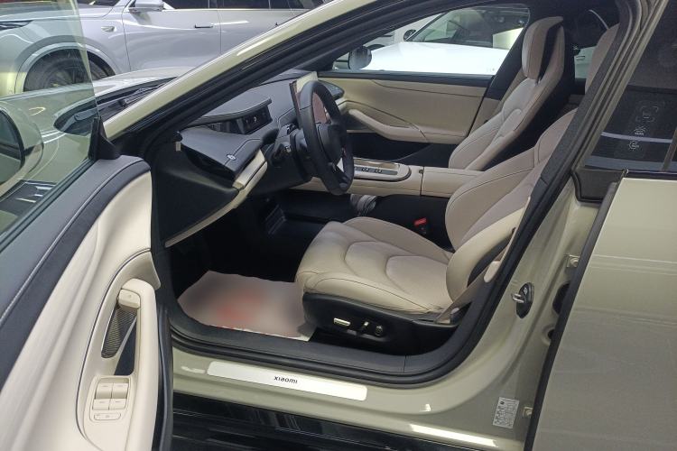 Used Xiaomi Auto SU7 2024 Rear-Drive Long-Range Intelligent Driving Version Driver Seat