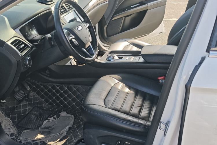 Used Ford Mondeo New Energy 2018 2.0 PHEV Smart-Controlled Fashion Edition China VI Standard