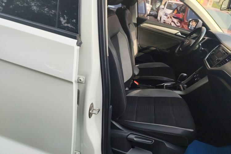 Used Volkswagen T-ROC 2022 280TSI DSG Two-Wheel Drive Elite PLUS