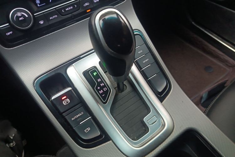 Used Geely Auto Emgrand GL 2018 1.8L DCT Elite Smart Connectivity Version
