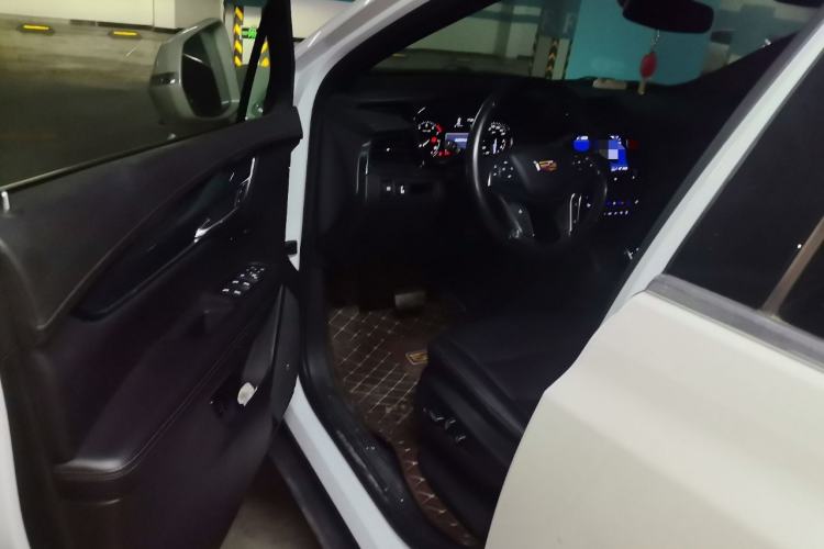 Used Cadillac XT5 2021 2.0T Two-Wheel Drive Luxury Version