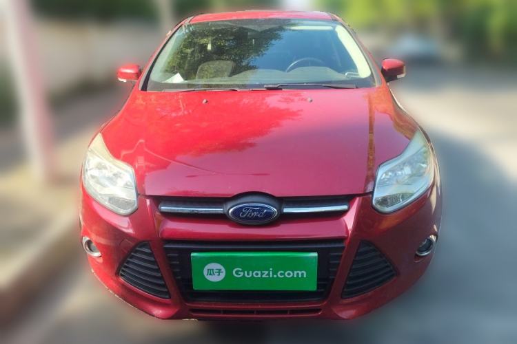 Used Ford Focus 2012 Hatchback 1.6L Manual Fashion Edition
