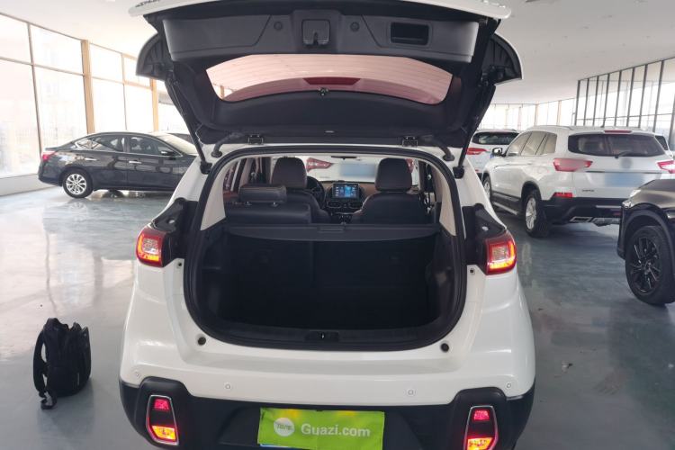 Used Dongfeng Aeolus AX4 2017 1.6L Manual ChaoShang Model
