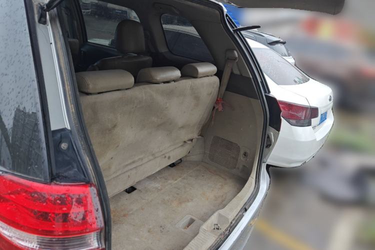 Used BYD M6 2010 2.0L Manual Comfort Edition Trunk