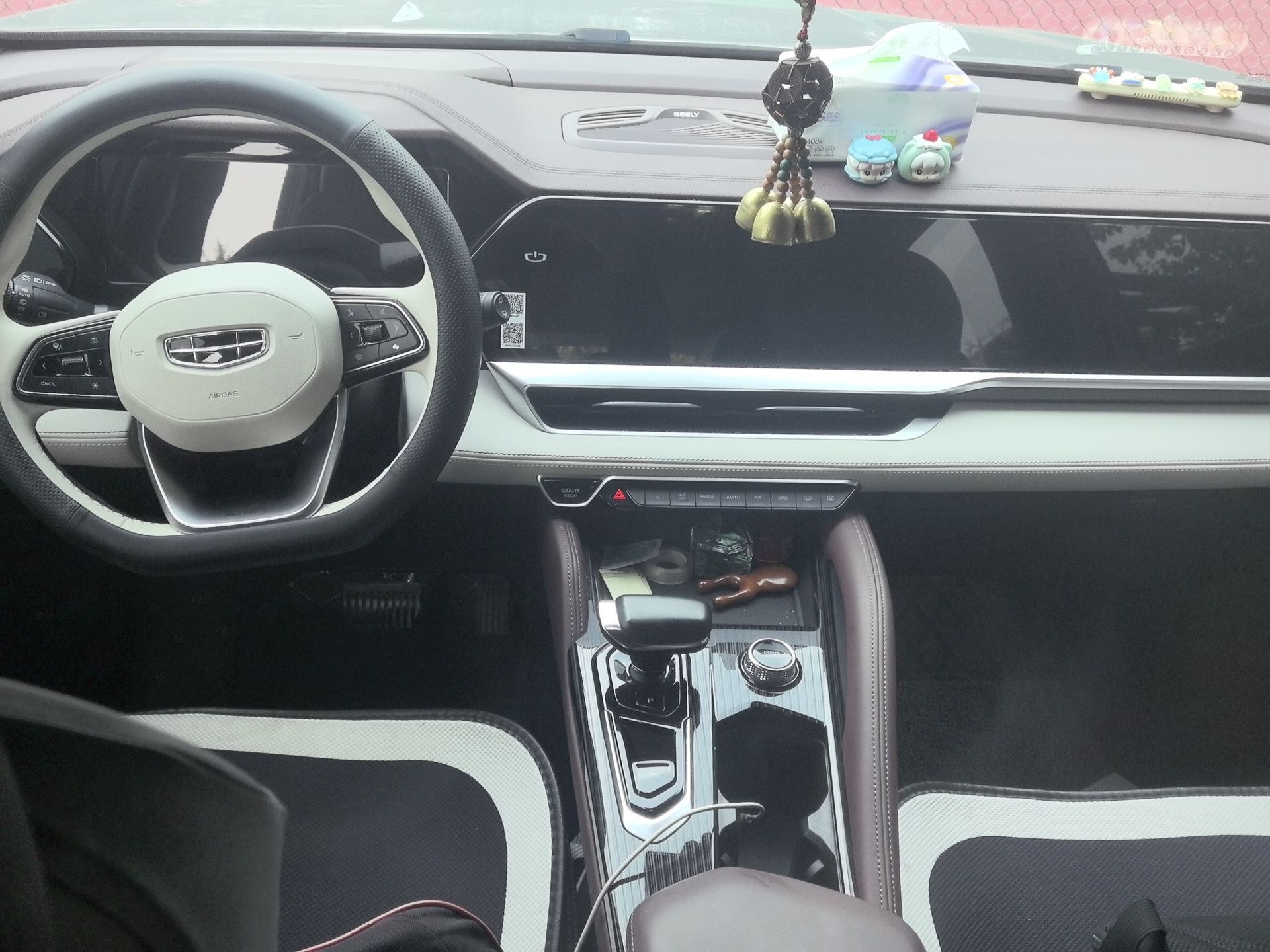 Geely Auto Monjaro L 2021 2.0TD DCT EVO Two-Wheel Drive Prestige Version — снимка 6