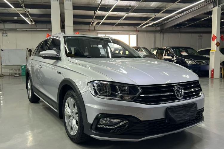 Used Volkswagen C-TREK 2017 230TSI DSG Comfort Version