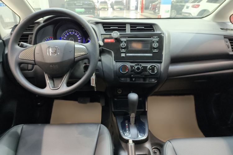 Used Honda Fit 2016 1.5L LXS CVT Comfort Sunroof Version Center Console