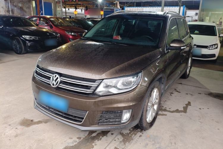 Used Volkswagen Tiguan L 2015 1.8TSI Manual Two-Wheel-Drive Limited Edition