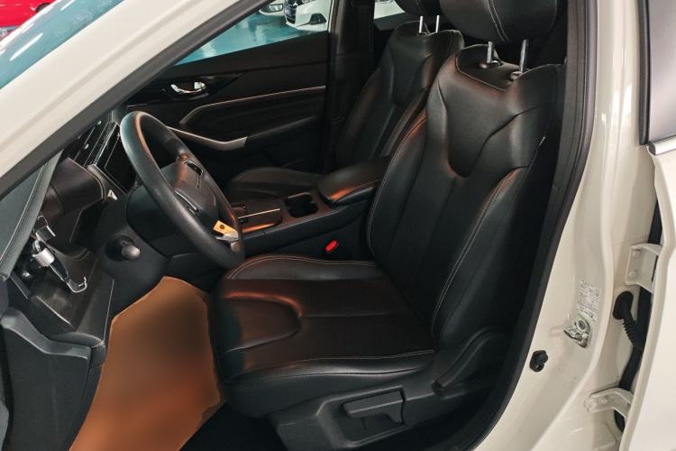 Used Venucia D60 2021 PLUS 1.6L XL CVT Yue Ling Edition
