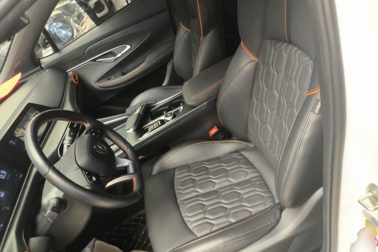 Used CHANGAN UNI-T 2022 1.5T Prestige Version
