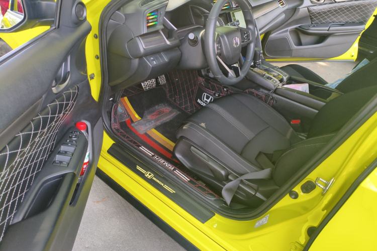 Used Honda Civic 2021 HATCHBACK 220TURBO CVT Trendy Cool Edition