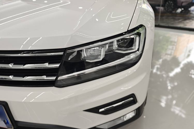 Used Volkswagen Tiguan L 2019 Updated Version 330TSI Automatic Two-Wheel Drive Panoramic Comfort Edition China VI Standard