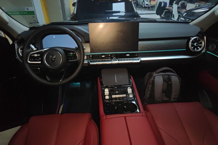 Used Tank 400 New Energy 2026 Model—Hi4-T Smart Enjoyment Version Center Console