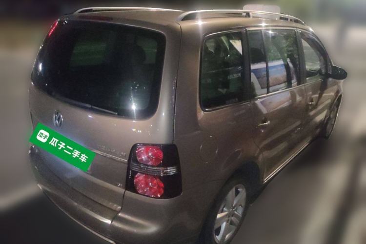 Used Volkswagen Touran 2015 1.4T DSG Comfort Edition 5 Seats
