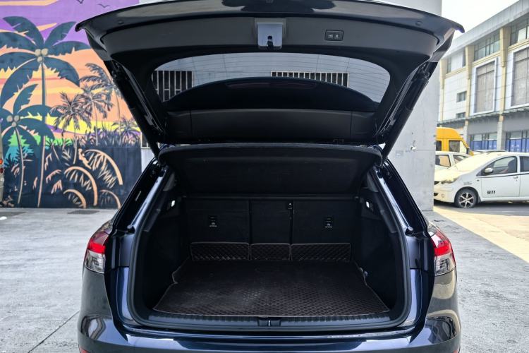 Used Audi Q4 e-tron 2023 50 e-tron quattro Creation Edition
