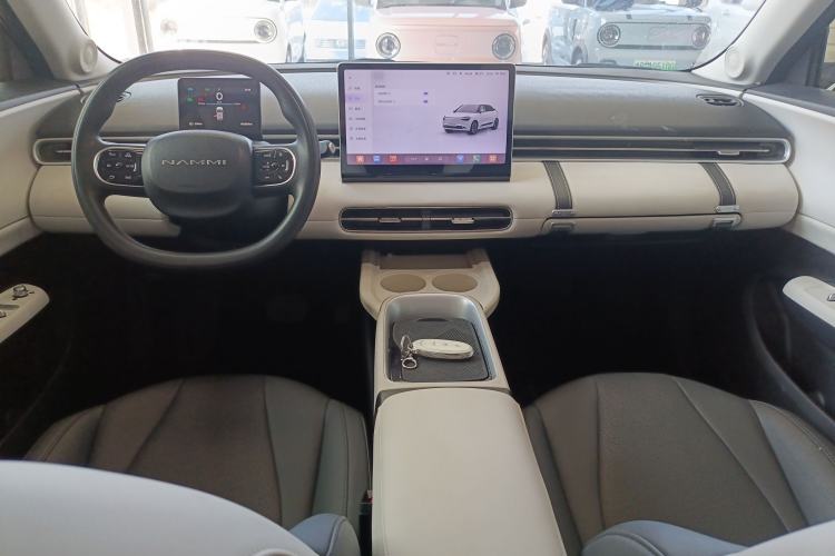 Used Dongfeng NAMMI 01 2026 Model Originality Edition 330Air Center Console