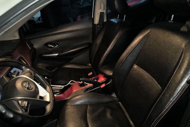 Used Nissan Lannia 2016 1.6L CVT Smart Cool Edition Left Front Seat