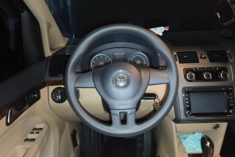 Used Volkswagen Touran 2013 1.4T DSG Comfort Edition 5-Seater
