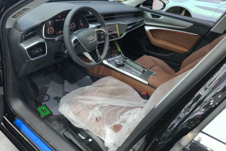 Used Audi A6L 2025 45 TFSI Prestige Dynamic Edition + Ventilated Comfort Package