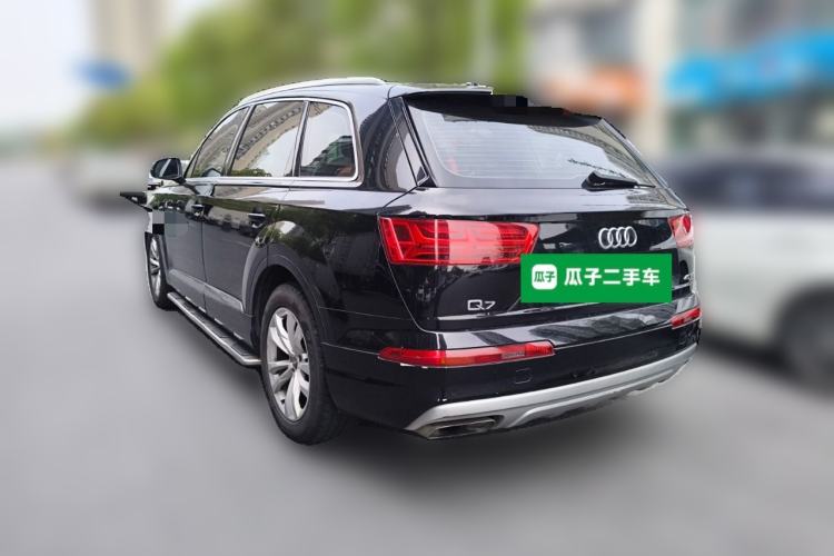 Used Audi Q7 2016 40 TFSI Comfort Model