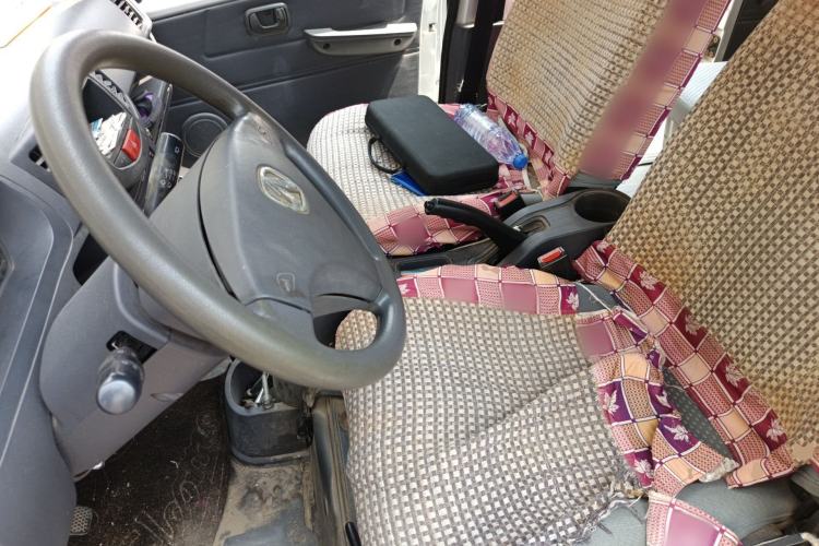 Used BAIC Weiwang 306 2014 1.2L Value Edition Van Comfort Type 5 Seats A12 China IV Emission Standard
