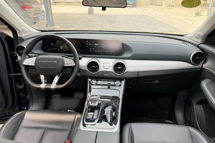 Used FORTHING T5 EVO 2024 1.5TD DCT Starry Edition