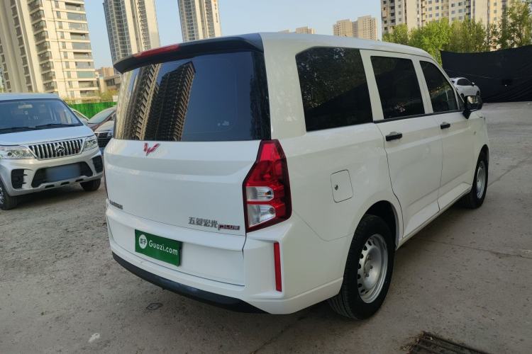 Used Wuling Hongguang PLUS 2020 1.5L Manual Standard Edition 5 Seats
