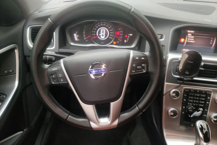 Used Volvo S60 2017 S60L T3 Smart Upgrade Edition
